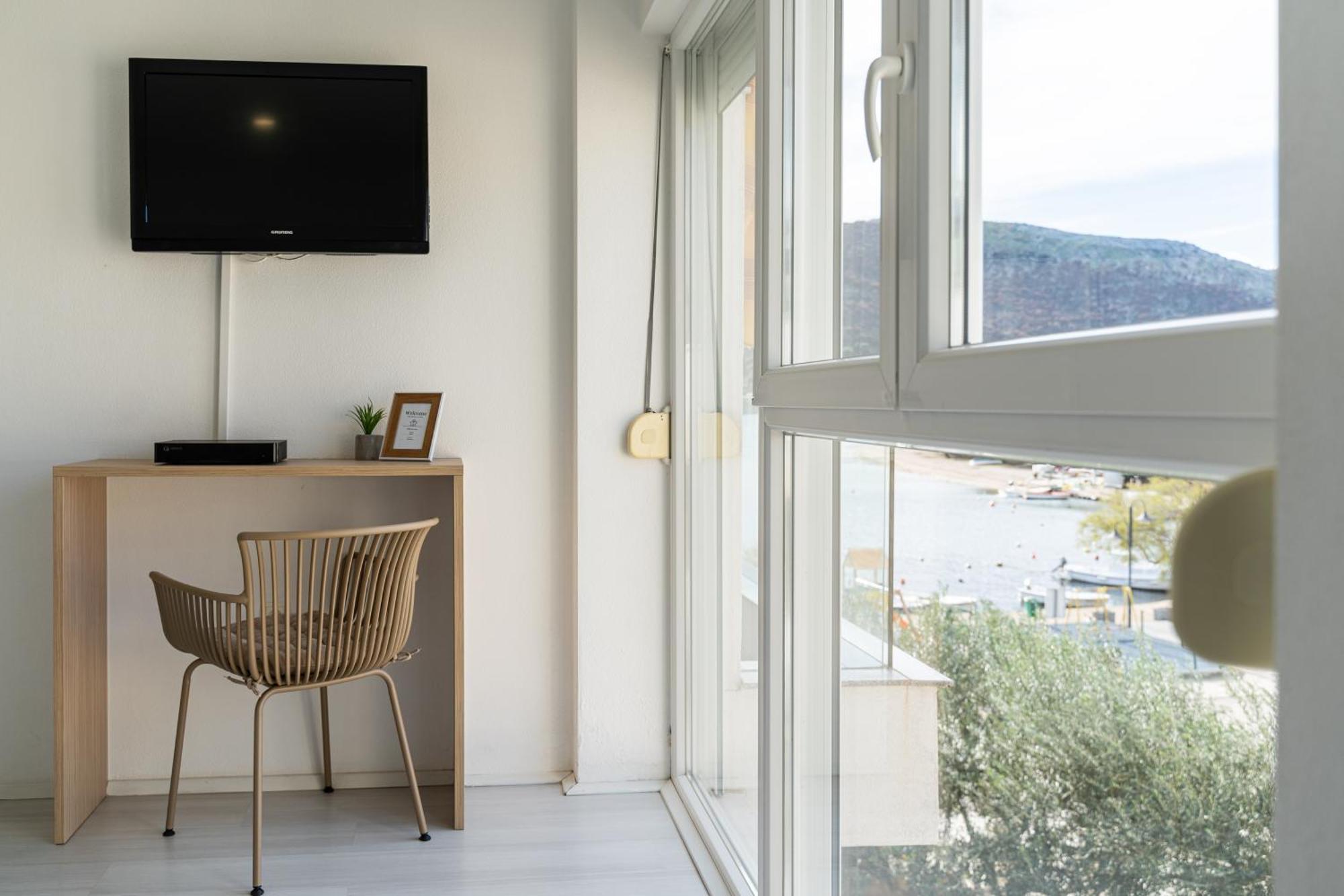 Apartments Holidays Roko Grebastica Phòng bức ảnh
