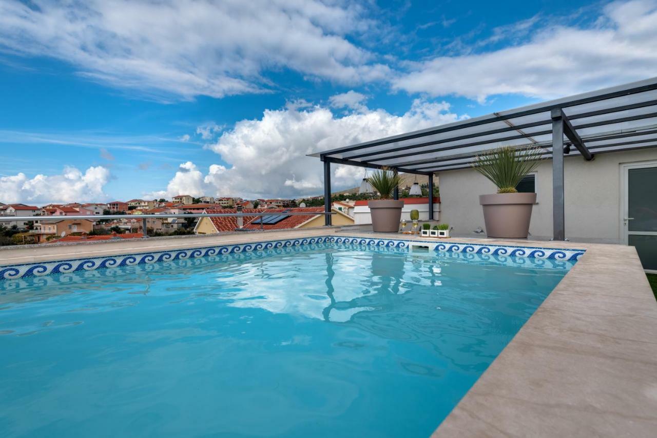 Apartments Holidays Roko Grebastica Ngoại thất bức ảnh