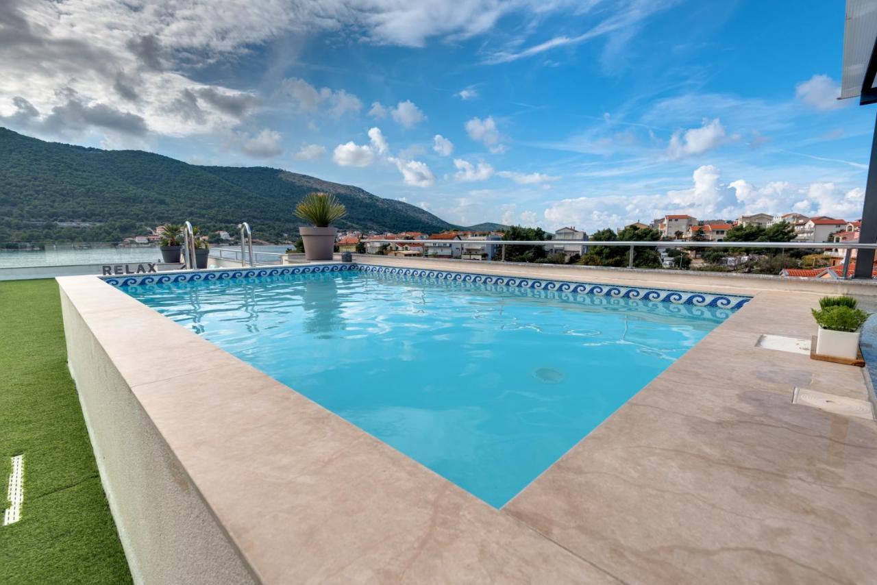 Apartments Holidays Roko Grebastica Ngoại thất bức ảnh